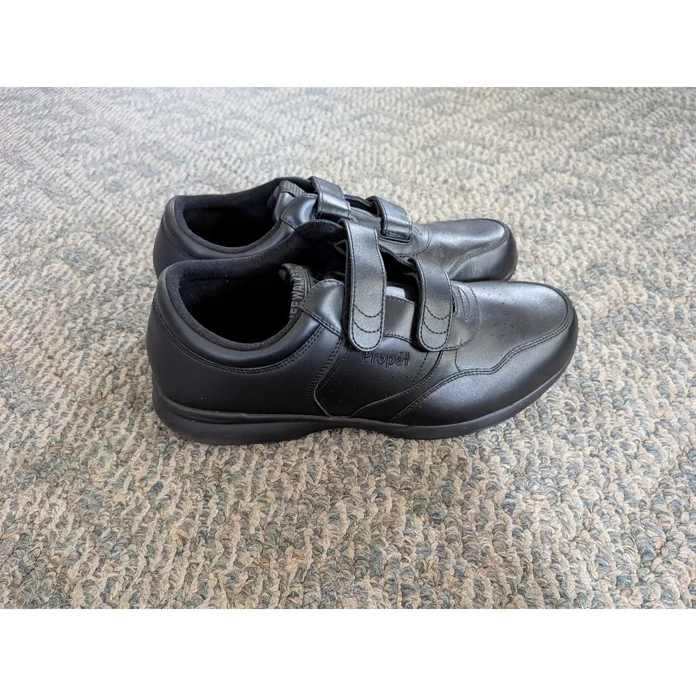 Propet LifeWalker Mens 13 XX 5E Black Leather Walking Shoes M3705 Strap Sneakers